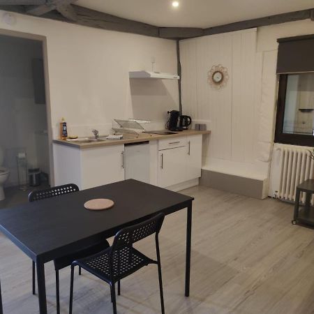 *Les Studios L'Amandine* Périgueux Esterno foto