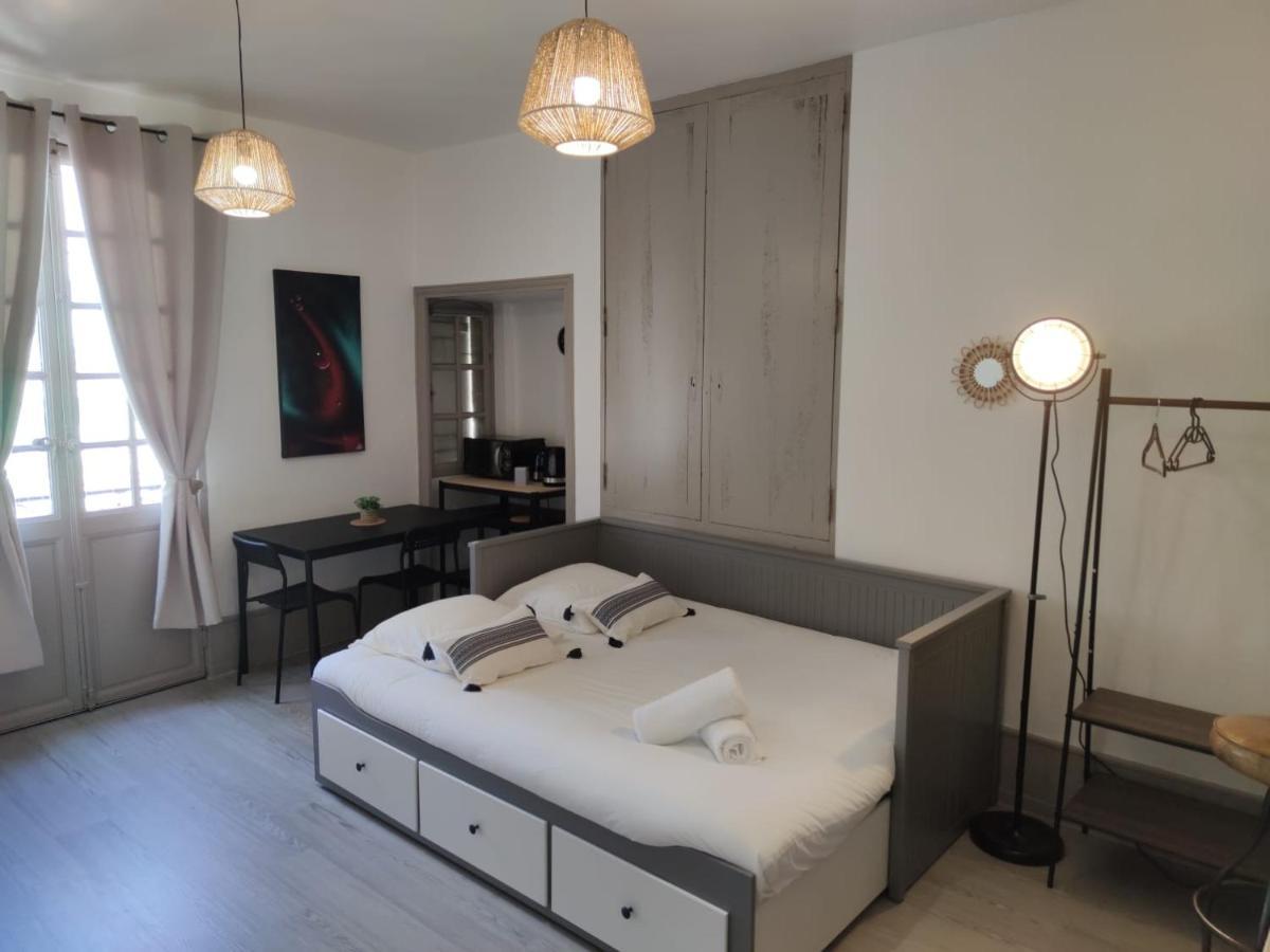 *Les Studios L'Amandine* Périgueux Esterno foto