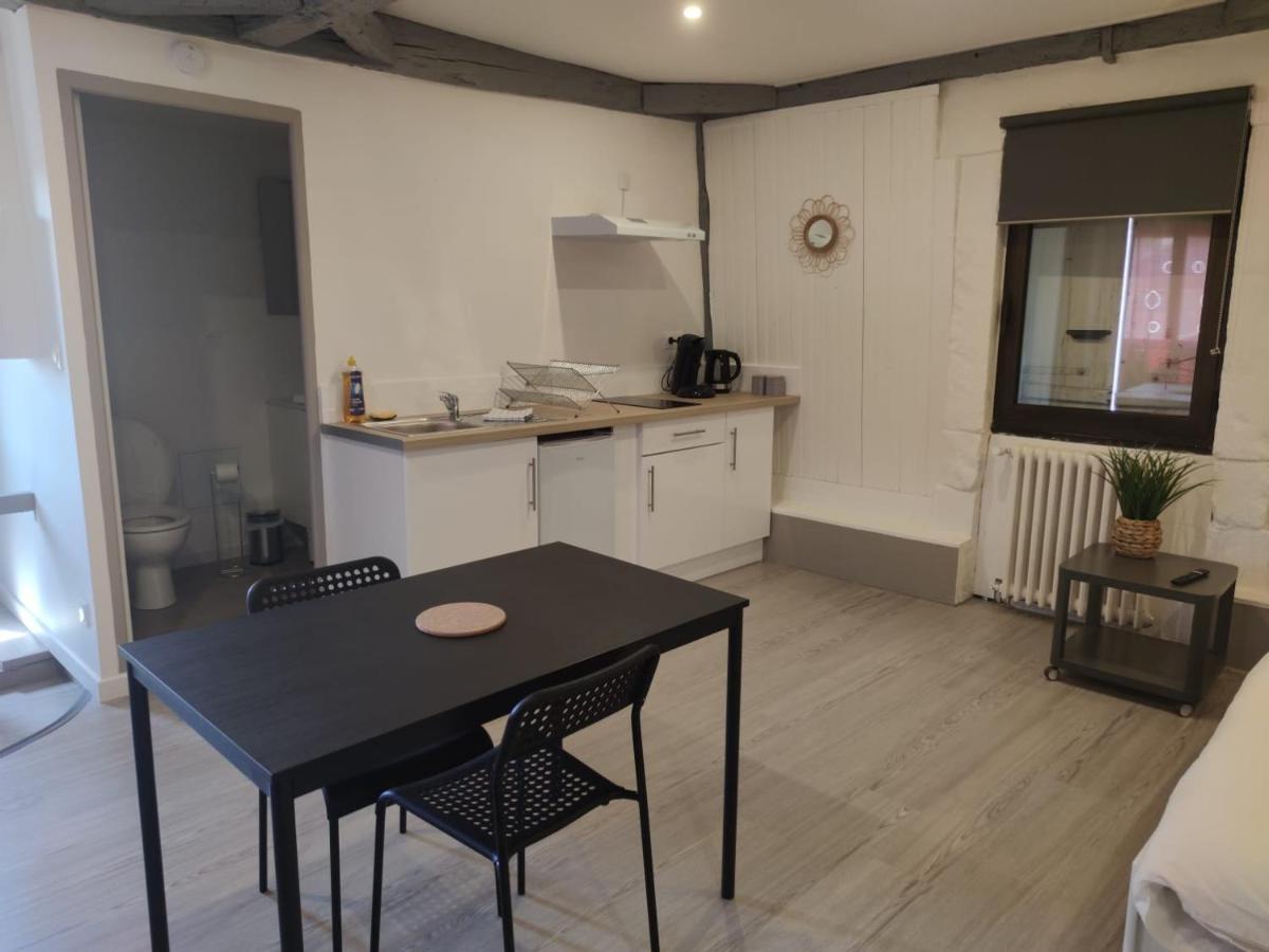 *Les Studios L'Amandine* Périgueux Esterno foto